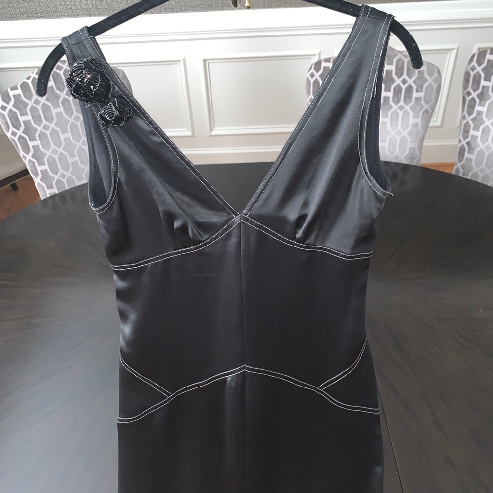 Vera Wang Sexy but Classic Little Black Dress